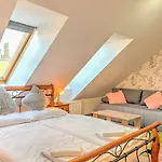 Ξενοδοχείο με διαμερίσματα City Central Apartments