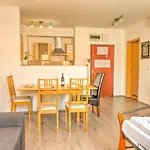 City Central Apartments 4*