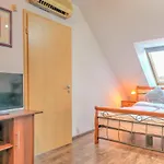 City Central Apartments
