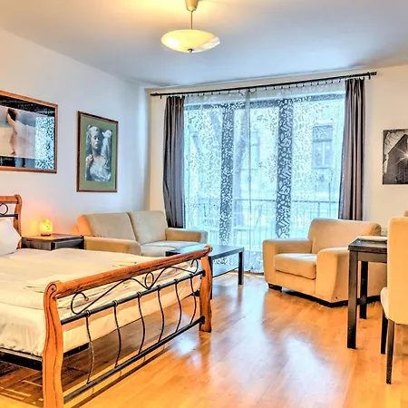Appartement City Central Apartments *