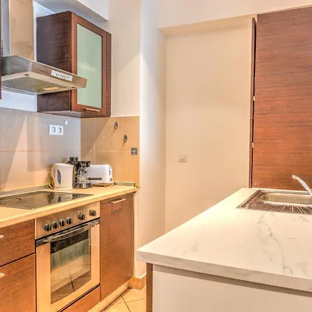 City Central Apartments 아파트호텔