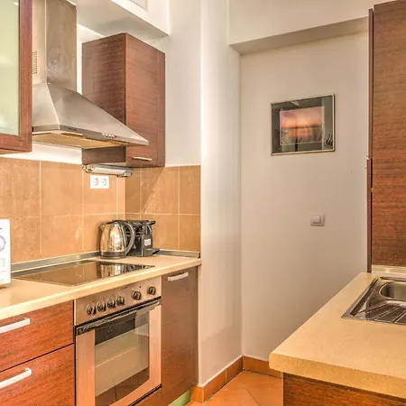 City Central Apartments 아파트호텔