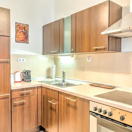 Hotel apartamentowy City Central Apartments