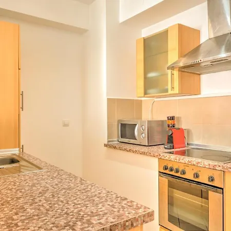 City Central Apartments 4*