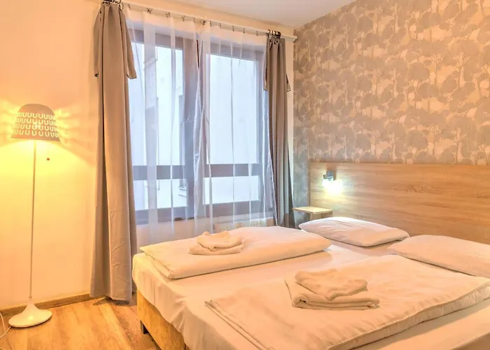 City Central Apartments 4*