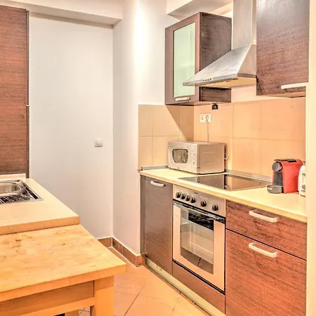 City Central Apartments 4* בודפשט