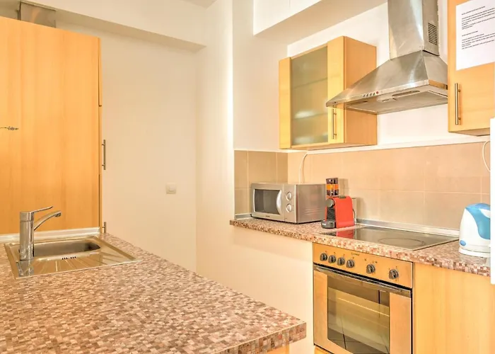 City Central Apartments 4*