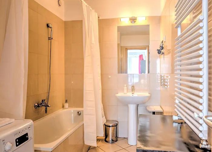 City Central Apartments Apartmanhotel 4*