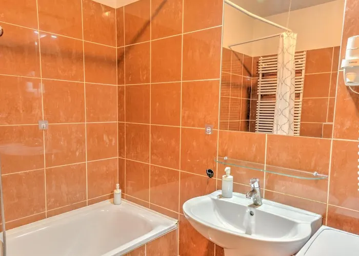 City Central Apartments شقة فندقية 4*